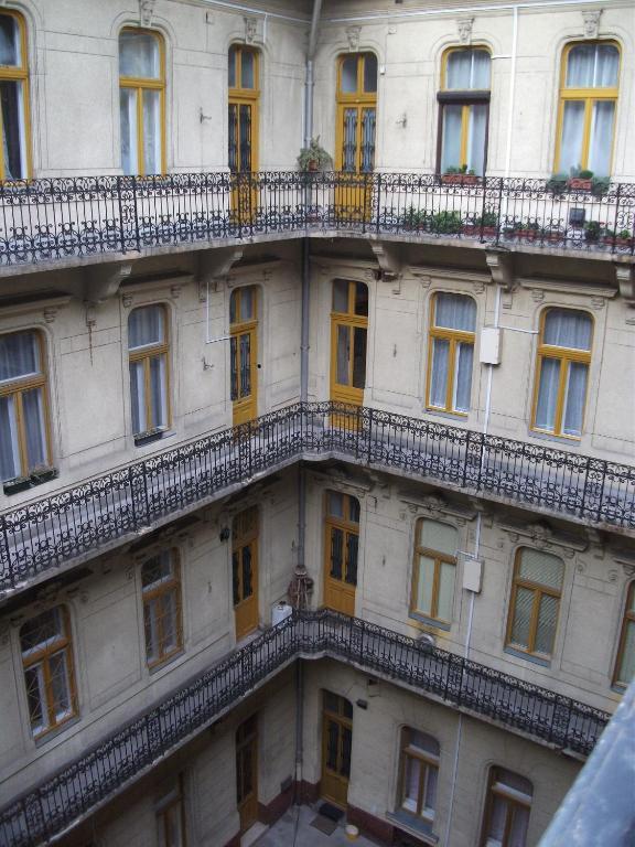 Klauzal Apartman Budapest Exterior foto
